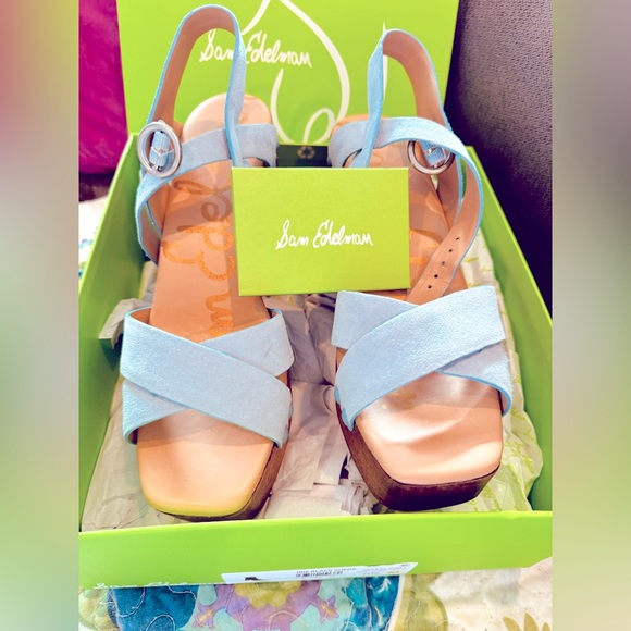 Sam Edelman Shoes - Sam Edelman🦋🎄🦋platform aqua blue strapping sandal.